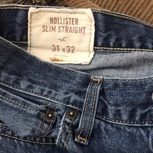 Hollister slim straight jeans